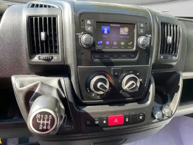Citroën Jumper fg 30 l2h2 2.2 bluehdi 120 s&amp;s driver — photo 30