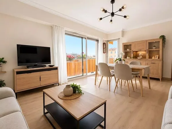 Vente 3 Pieces Menton Centre