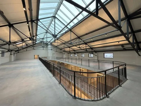 Bureaux 496 m²