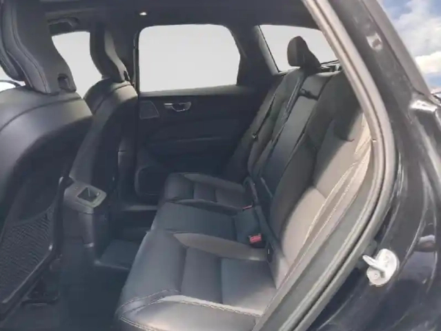 Volvo Xc60 t6 awd 253 + 145ch black edition geartronic — photo 11
