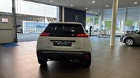 Peugeot 2008 1.2 Hybrid 110ch Allure e-DCS6 — photo 6