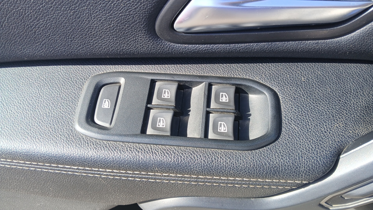 Dacia Duster Blue dCi 115 4x4 — photo 19