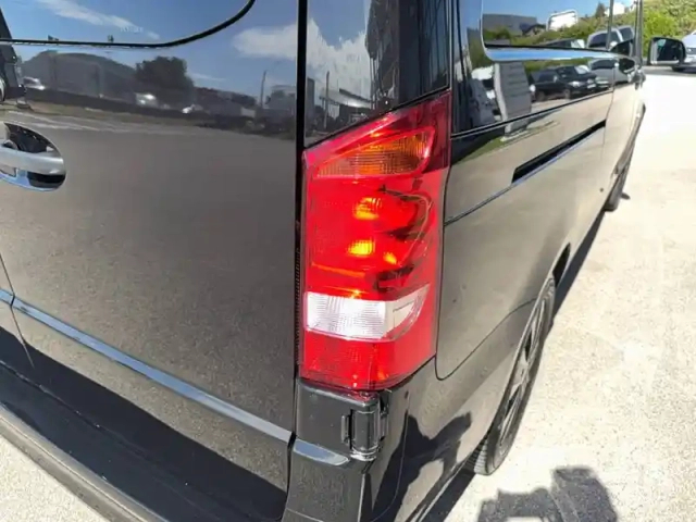 Mercedes Vito tourer 114 cdi lg 9g-tronic 4x4 — photo 15
