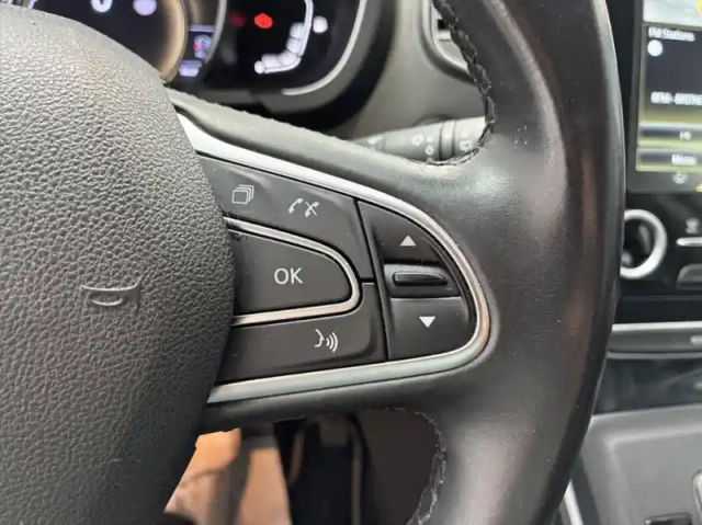 Renault Scenic 1.6 dci 160ch energy intens edc — photo 21