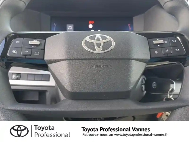 Toyota Proace medium 2.2 d-4d 150 cabine approfondie start pack confort bva my25 — photo 9