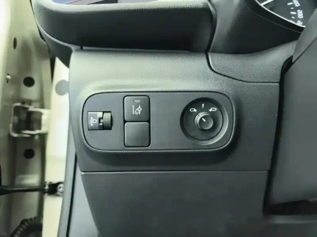 Citroën C3 puretech 83 ch bvm5 you — photo 16