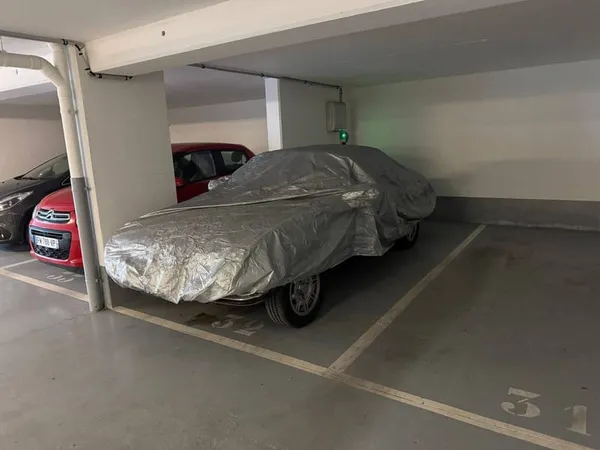Parking 12 m²