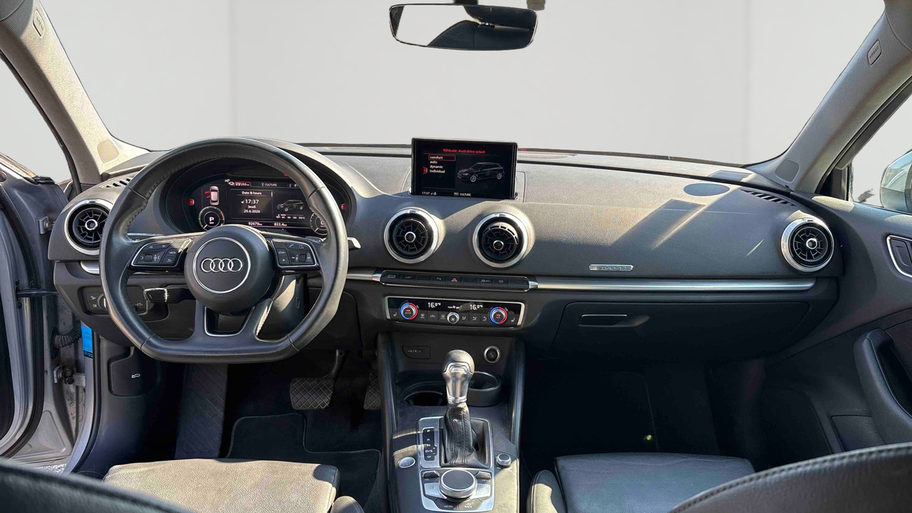 Audi A3 Sportback 40 e-tron 204 S tronic 6 — photo 9