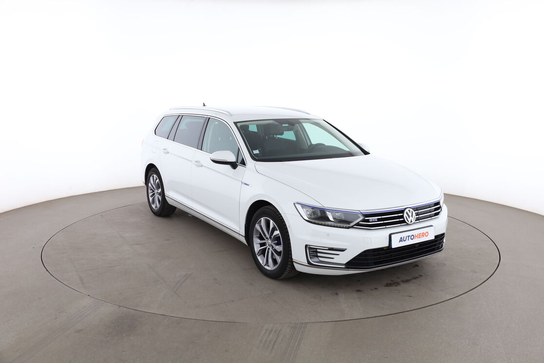 Volkswagen Passat SW 1.4 TSI GTE DSG6 — photo 7