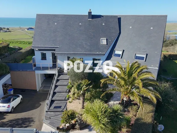 Maison Donville Les Bains 10 pièce(s) 215,52m2 hors piscine (76.56m2)