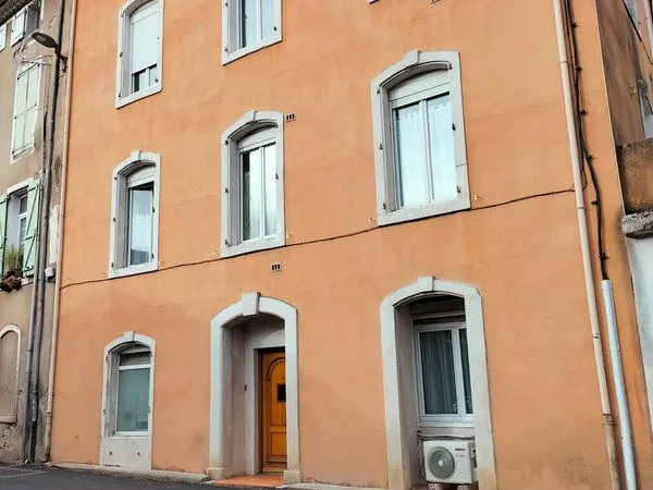 Immeuble 11 pièces 380 m²