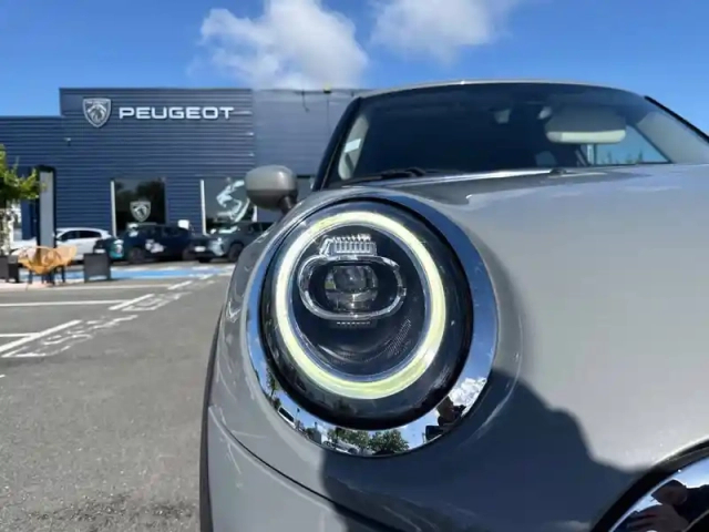 Mini Mini hatch 5 portes one 102 ch — photo 16