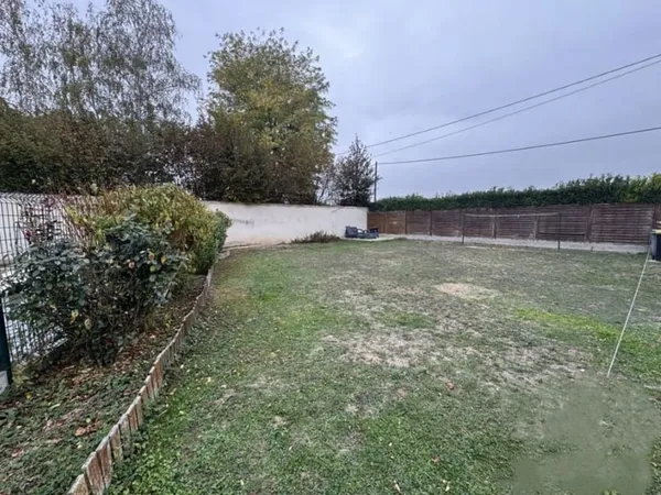 Terrain 239 m²