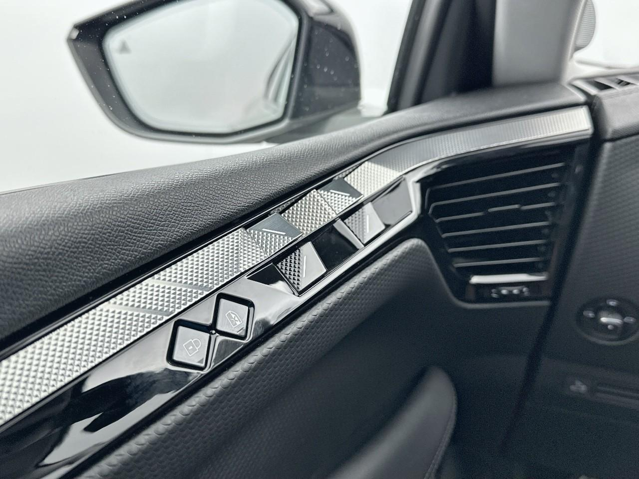 Ds Ds 4 puretech 180 eat8 cross rivoli — photo 16