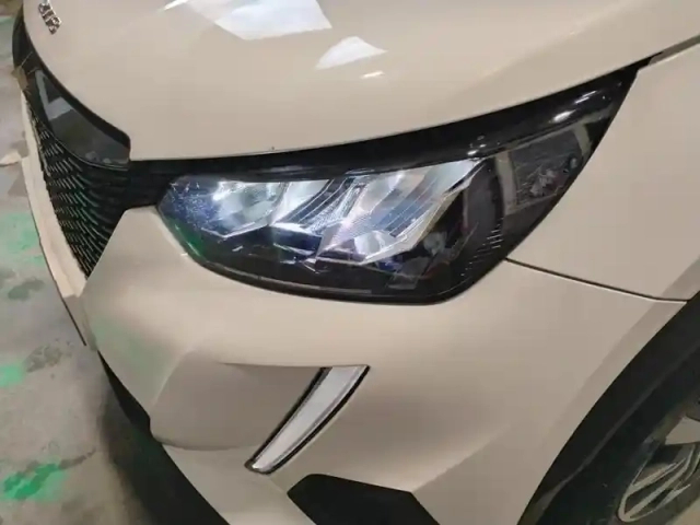 Peugeot 2008 bluehdi 100 s&amp;s bvm6 active — photo 14