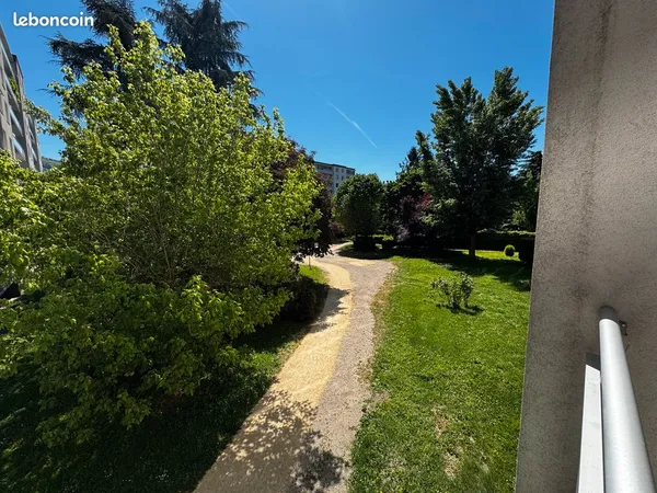 T4 74 m² - Balcon/Loggia - Parking - Saint-Martin-d'Hères
