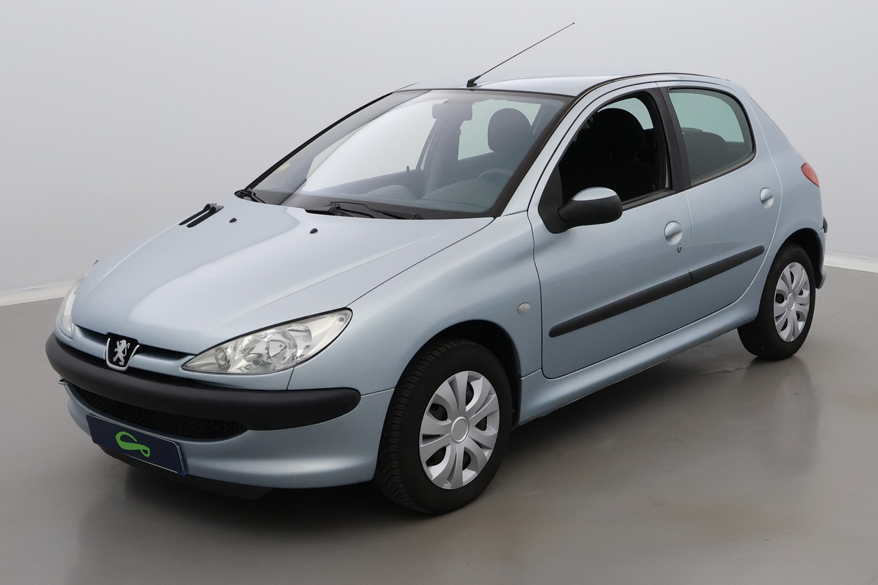 Peugeot 206 — photo 1