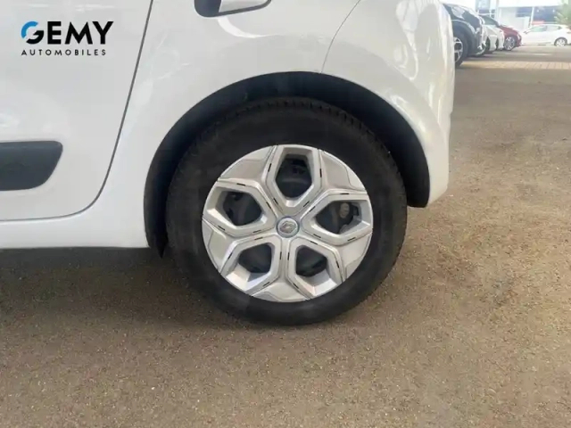 Renault Twingo iii achat intégral - 21 — photo 11