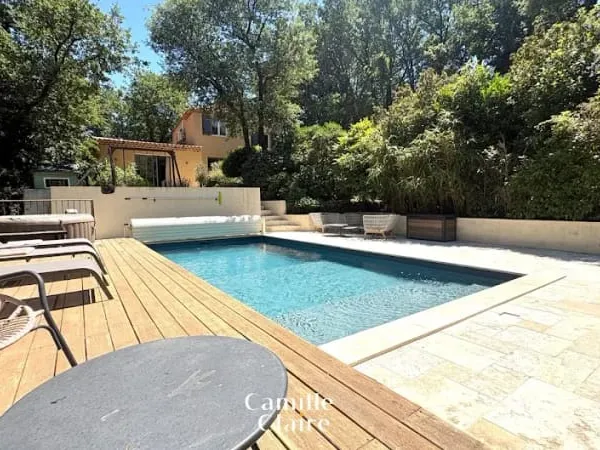 Maison 5 pièces 161 m²