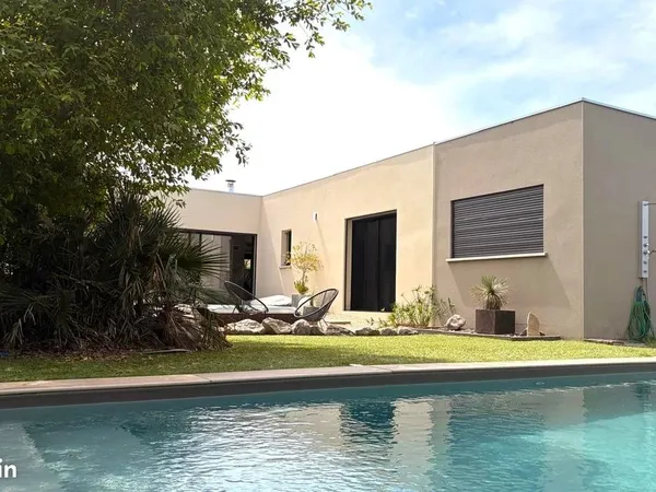 Villa 6 pièces 165 m²