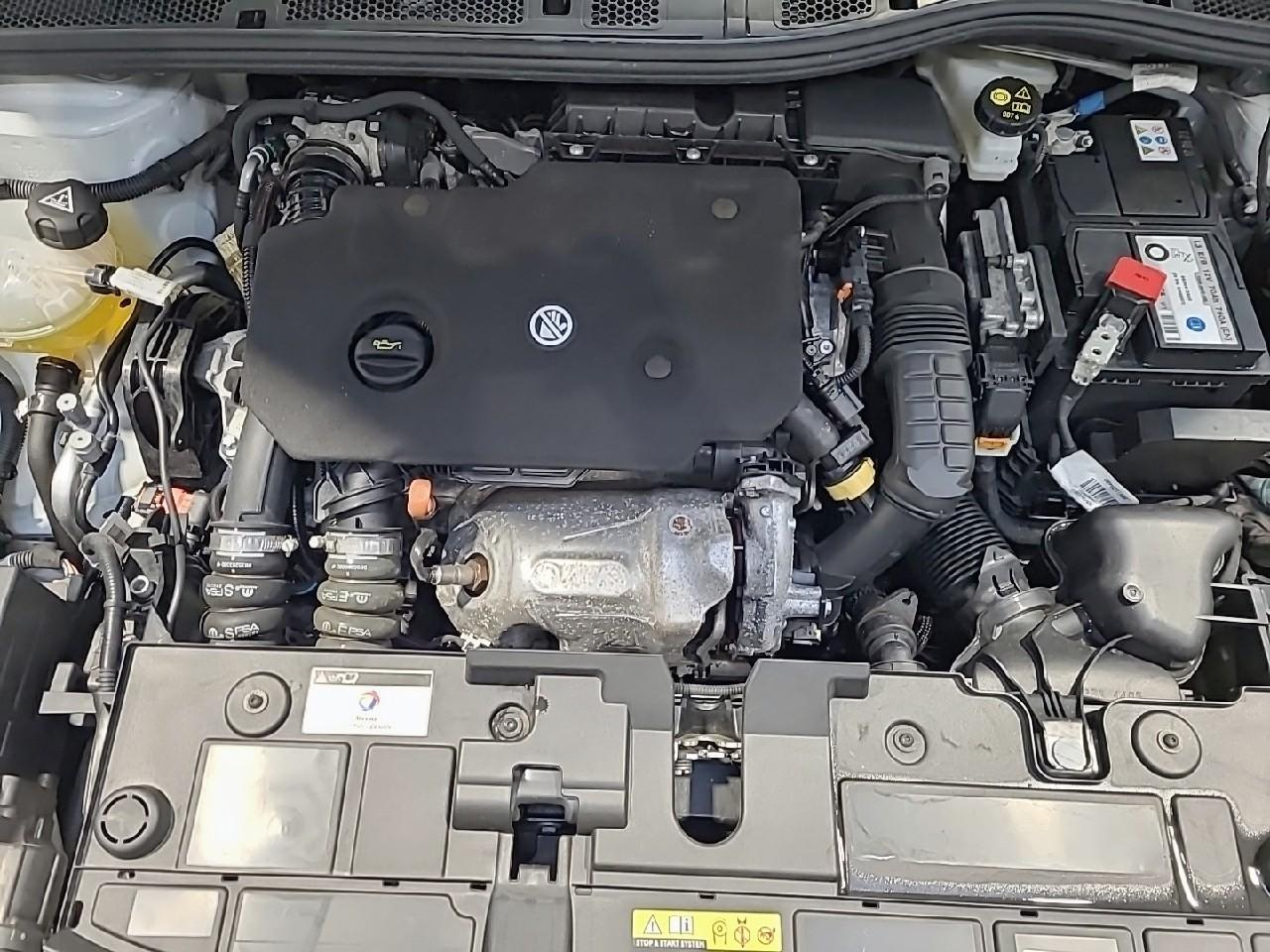 Citroën C4 X bluehdi 130 s&s eat8 shine pack — photo 15