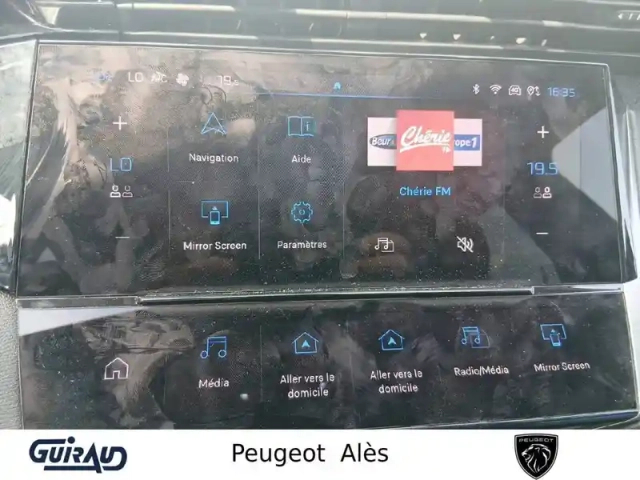 Peugeot 308 sw phev 180 e-eat8 — photo 21