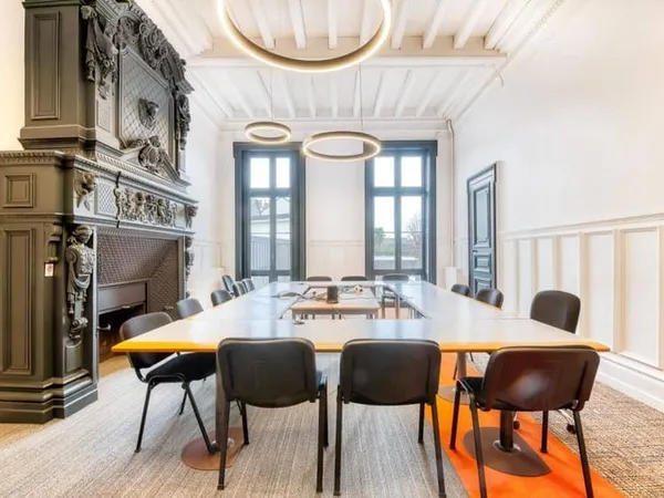 Bureaux 1121 m²