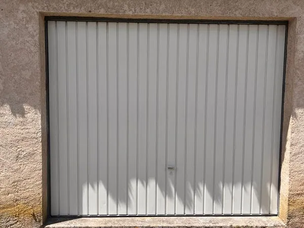 Garage fermé