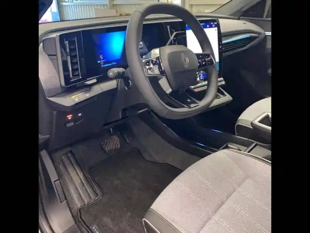 Renault Scenic e-tech electrique 220 ch grande autonomie — photo 8