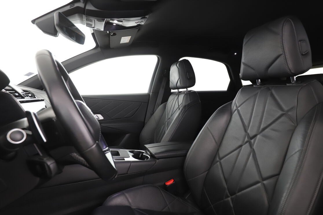 DS Automobiles DS7 Crossback 2.0 Blue-HDi Executive Automatique — photo 9