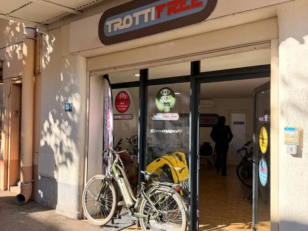 Cession droit au bail - local commercial - la ciotat centre / vieux-port