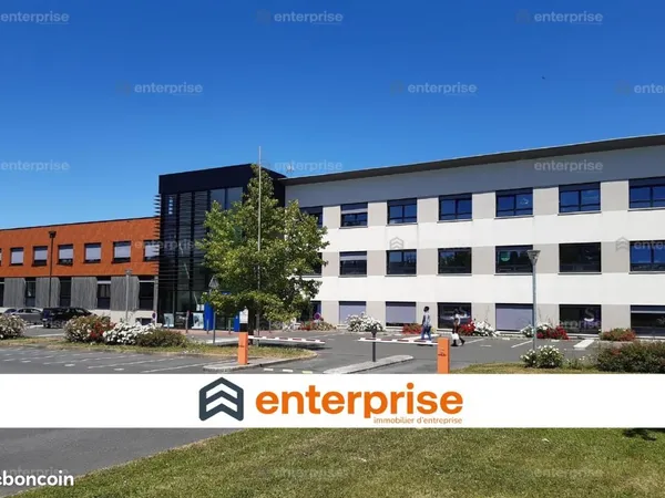 Bureaux 87 m²