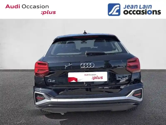 Audi Q2 35 tfsi 150 s tronic 7 — photo 6