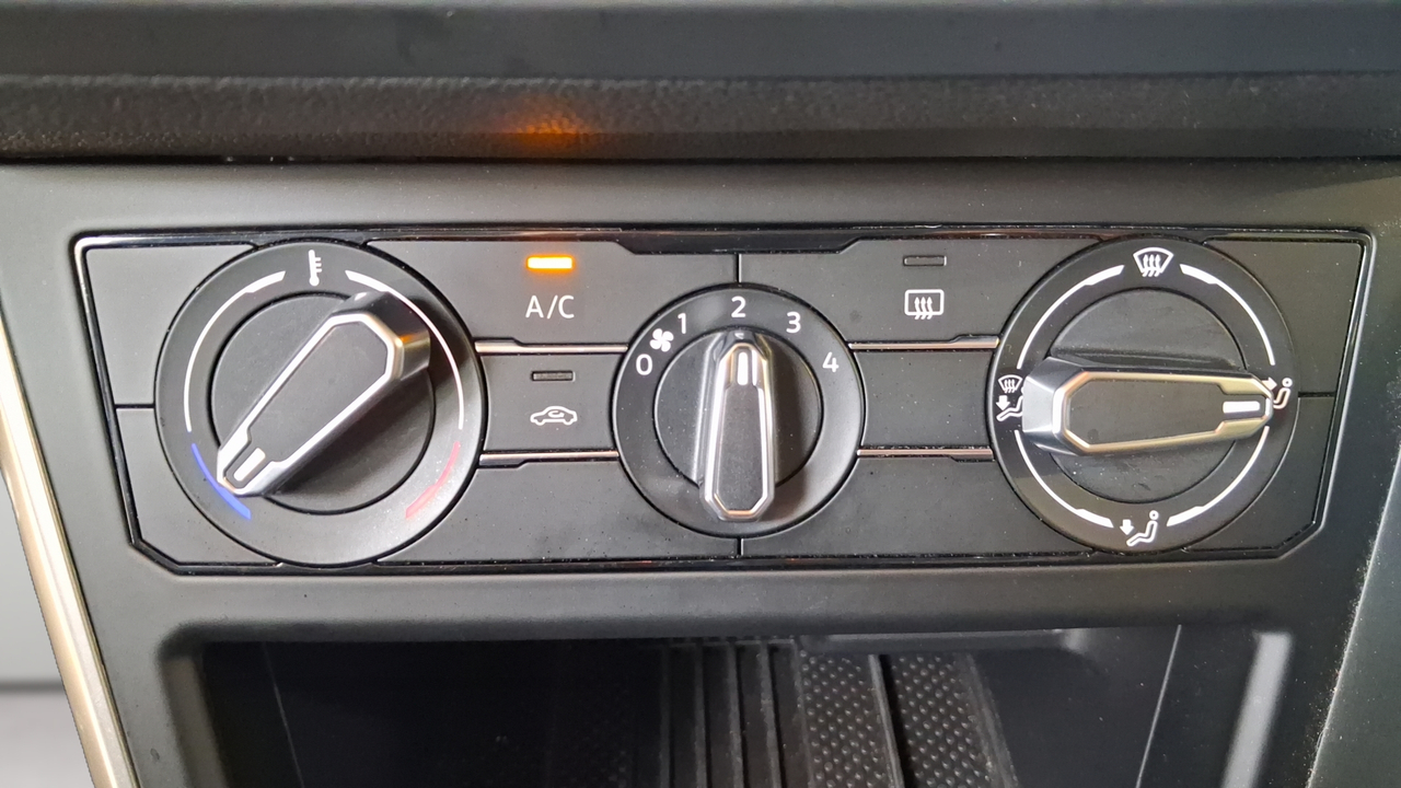 Volkswagen Polo 1.0 TSI 95 S&amp;S BVM5 — photo 16
