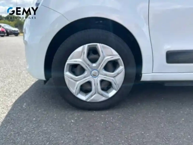 Renault Twingo iii achat intégral - 21 — photo 11