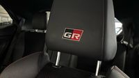 Toyota Yaris Cross 116h GR Sport MY22 — photo 33