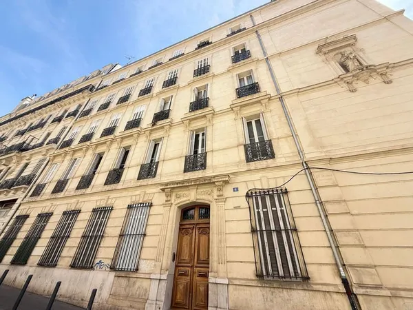 Appartement 5 pièces 105 m²