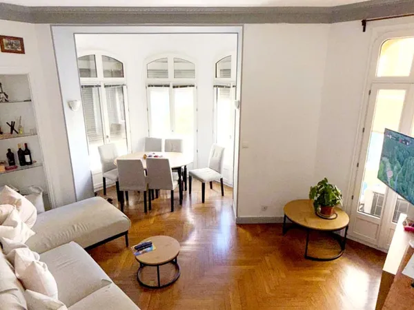 Appartement 4 pièces 82 m²