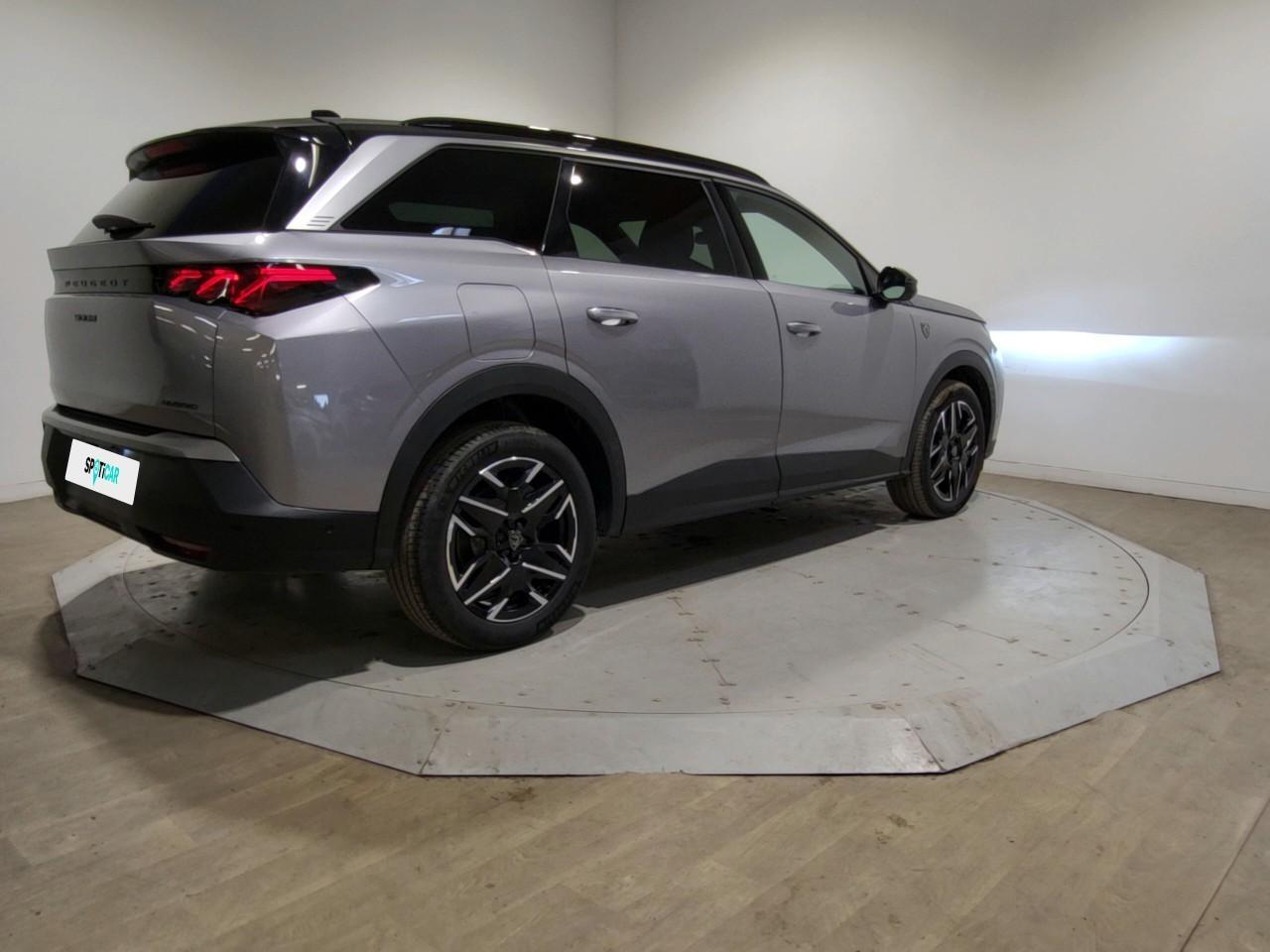 Peugeot 5008 hybrid 136 e-dcs6 gt — photo 5
