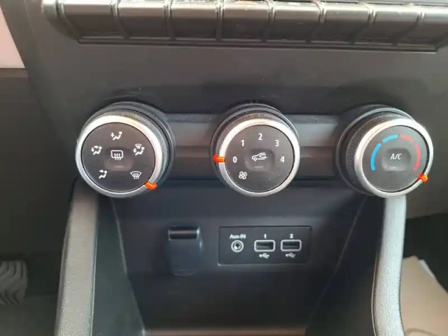 Renault Clio tce 100 gpl — photo 136