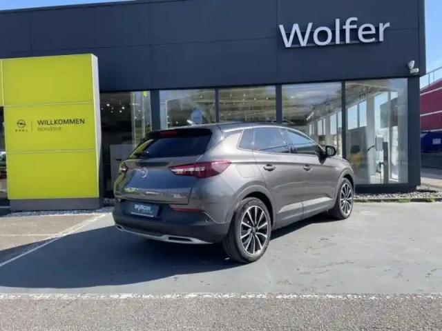 Opel Grandland X hybrid 225ch ultimate 10cv — photo 5
