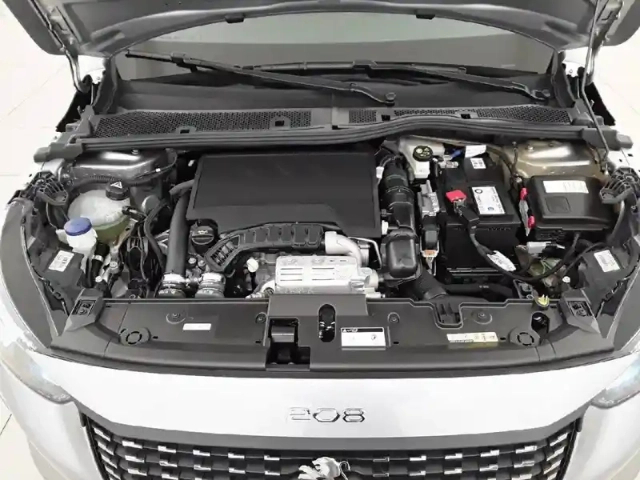 Peugeot 208 puretech 75 s&amp;s bvm5 — photo 6