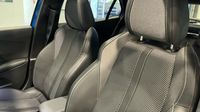 Peugeot 2008 1.2 PureTech 130ch S&S GT EAT8 — photo 21