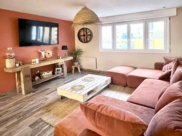 T3 MEUBLÉ DE 70m² RÉNOVÉ À NEUF en 2022