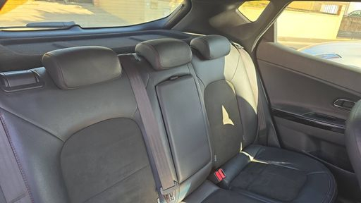 Kia Ceed 1.6 T-GDI 204 - GT – 2014 – 115105 km – Essence – Boîte Manuelle — photo 19