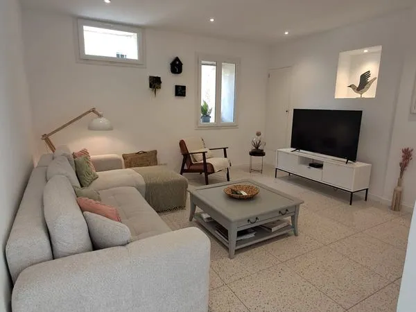 Appartement T3 Lagnes