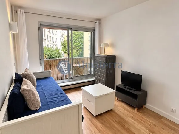 Studio 1 pièce 18 m²