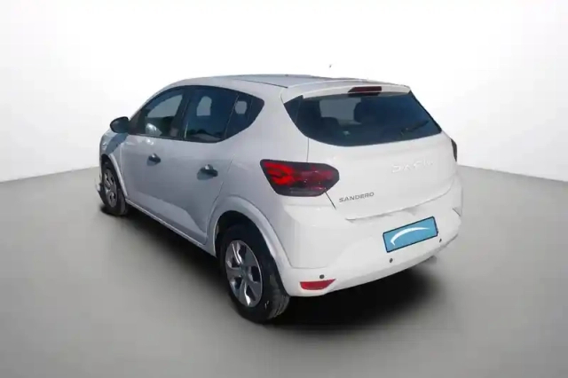 Dacia Sandero sce 65 gsr2 — photo 4