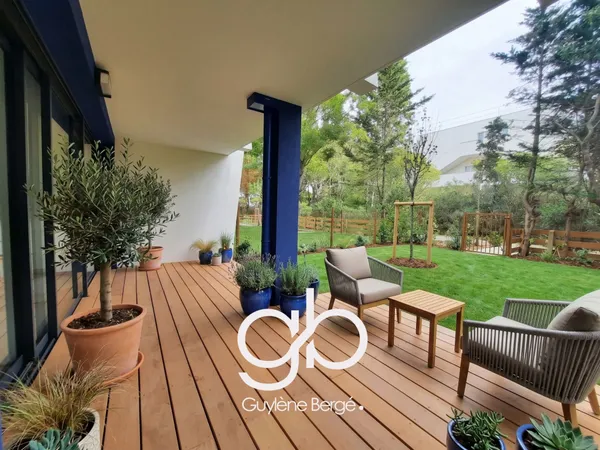 Appartement T4 85 m2 avec jardin et terrasse La Grande-Mot
