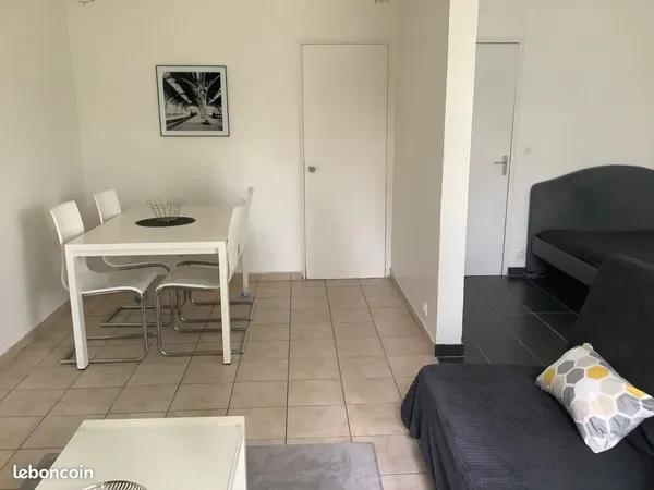 Appartement - F1 - 42 m2 - Rez de jardin